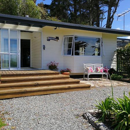 Mont'S Cottage Awatuna Екстер'єр фото