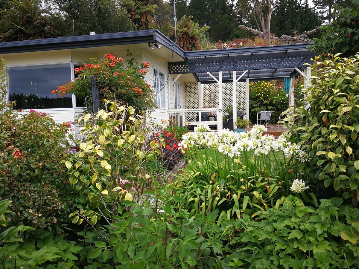 Mont'S Cottage Awatuna Екстер'єр фото